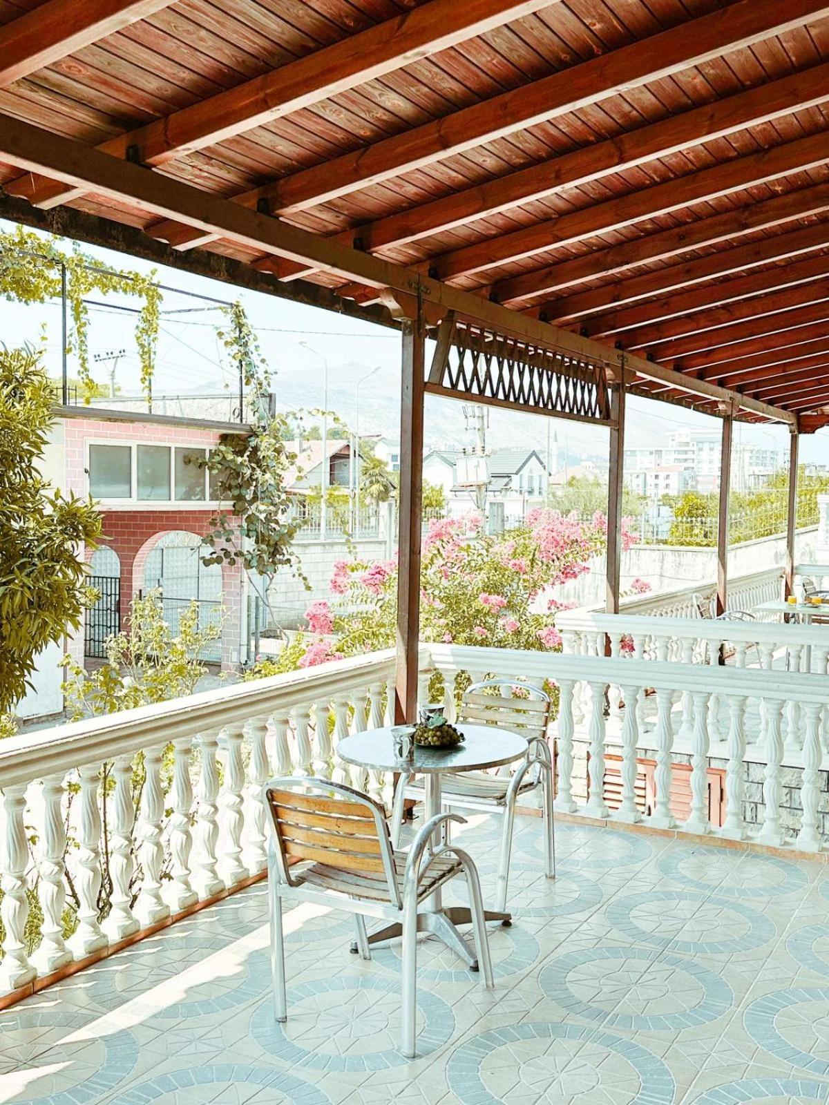 Vizion Hotel Shkodër Екстериор снимка