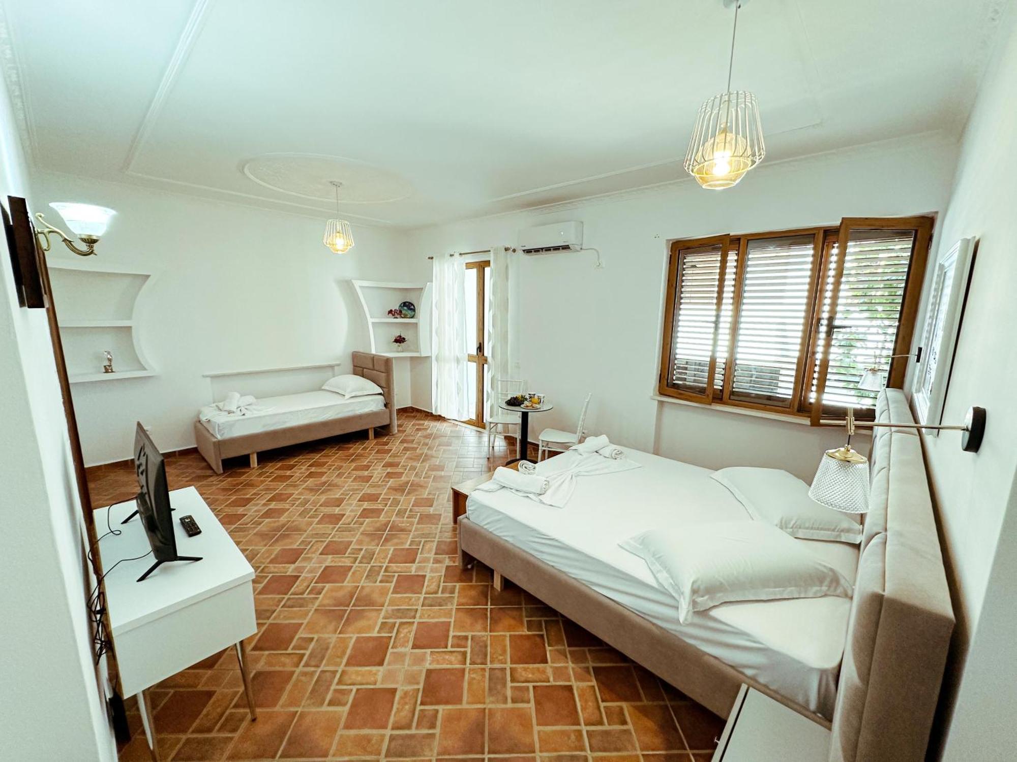 Vizion Hotel Shkodër Екстериор снимка