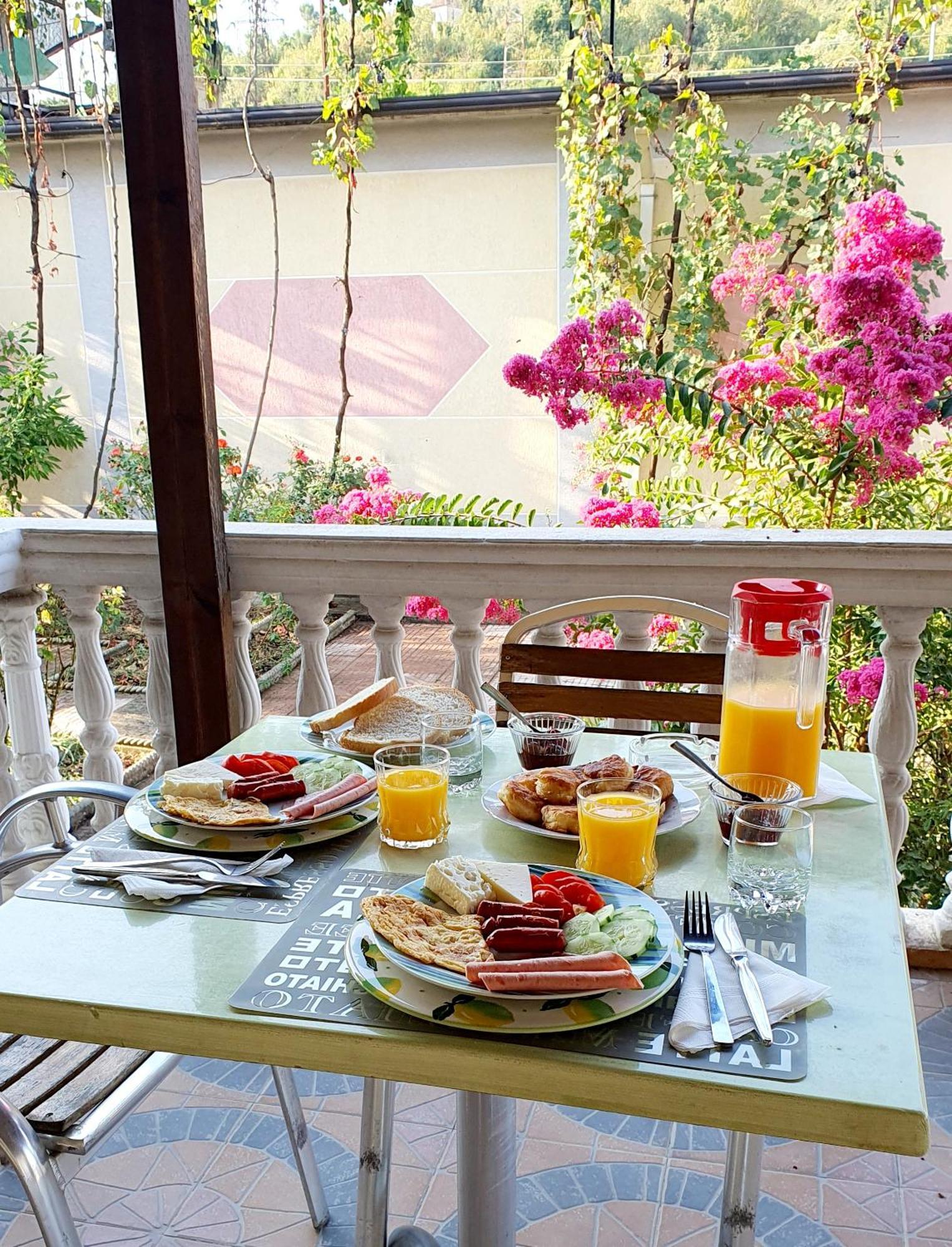 Vizion Hotel Shkodër Екстериор снимка